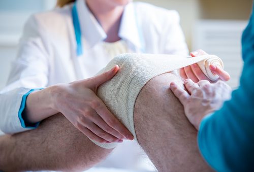 new-knee-cartilage-surgery-shows-promise-for-those-over-40