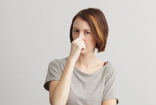 6 reasons for smelly urine