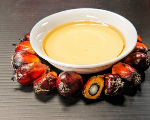 Palm oil is associated with higher cholesterol levels